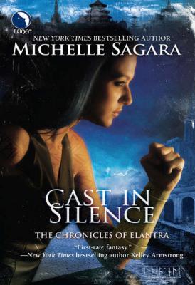 Cast in Silence - Michelle  Sagara 